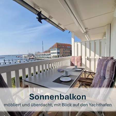 Karlshagen, Yachthafenblick *